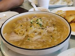 汆白肉-黄家饺子东北特色菜馆(湖滨商业街店)