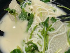 -肥汁米蘭香港米线(长宁来福士店)