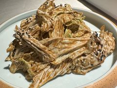 乾隆白菜-羲和雅苑•北京烤鸭(陆家嘴中心店)