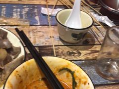 -虾弄弄海派小龙虾·牛羊蝎子火锅