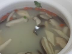 -老码头黑皮肘子锅包肉(文政街店)