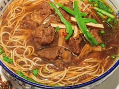 -镇南锅盖面馆(解放路店)