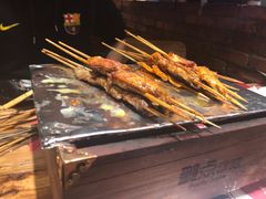 -聚点串吧·北京烧烤(赵登禹路店)
