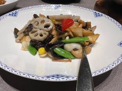 -宝燕壹号景观餐厅(龙盛国际商业广场店)