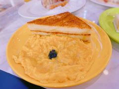黑松露滑蛋多士-澳门陈光记烧味饭店(万象城店)