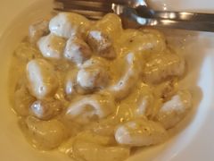 土豆面配香肠蓝乳酪酱-La Tavernetta(Bar à Vin)(乌鲁木齐路店)