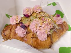 开心果树莓可颂-PAOPAO Bakery&Café(港汇店)