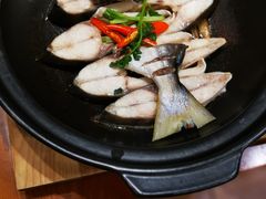 水油盐焗金鲳鱼-海铺·渔家虾水饺(皇姑店)