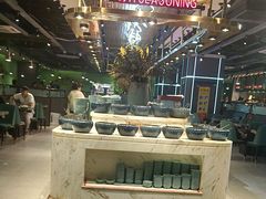 -金滏山烤肉·海鲜·火锅自助餐厅(襄阳万达店)