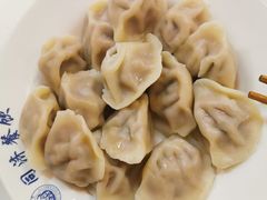 -同济大学本部学苑饮食广场