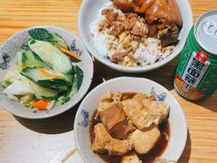-红猪卤肉饭(大西洋美食城店)
