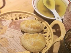 云南玫瑰鲜花饼-洱火云南酸菜牛肉火锅(石景山当代商城店)