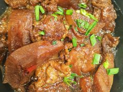 萝卜牛肉煲-金小悦饭堂(中禾店)