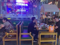 -红牌美蛙鱼头火锅(万辉国际广场店)