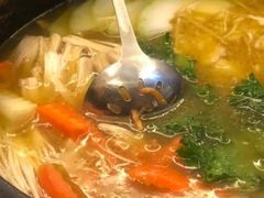 -野菌皇海景野生菌火锅(滨海大道店)