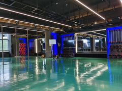 -懒人Club健身(卓越时代广场店)