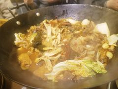 -富正毅三下锅·湘西韵味(天门山索道店)