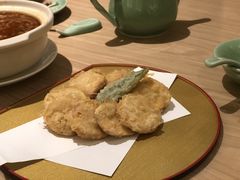 -锦粤宫·融合粤菜(上海金沙江店)