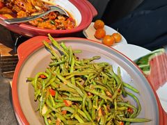 -鸽子侯·家宴·平价海鲜(市图书馆店)