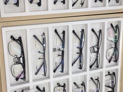 -康利眼镜·蔡司战略合作店(龙泉书房店)