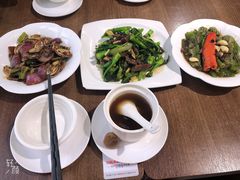 -港丽餐厅(高德置地店)