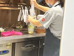 -85度C(生甜甜圈研究工坊·上海局门店)