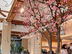 -蜜桃餐厅·伴山(湖滨商业街店)