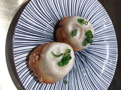 -龍堂蟹黄小笼包(德思勤四季汇店)