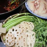 冯校长老火锅，深夜美食的温柔乡