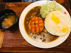 口蘑土豆饼咖喱饭-金龙咖喱