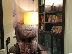 -喜鹊愉家酒店(郑州曼哈顿博览中心地铁站店)