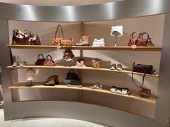-URBAN REVIVO(荟聚中心店)