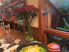-银米·云南传统过桥米线(双廊黑金冠店)