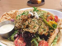 -HELLO 27 意面·沙拉·帕尼尼