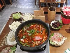 -黔有有贵州酸汤夺夺粉火锅(五味十字店)