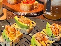 -锅炉咖啡·西餐·音乐酒厂