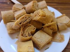 炸咯吱盒-六爷门框百年卤煮