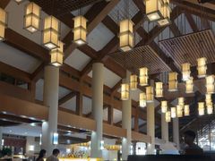 -亚龙湾喜来登·美景台大堂吧