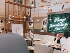 大堂-必胜客(中大银泰店)