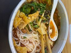 -丽丽三鲜螺蛳粉(田林路店)