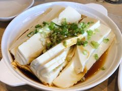 小葱拌豆腐-左邻右舍褡裢火烧(石榴园店)