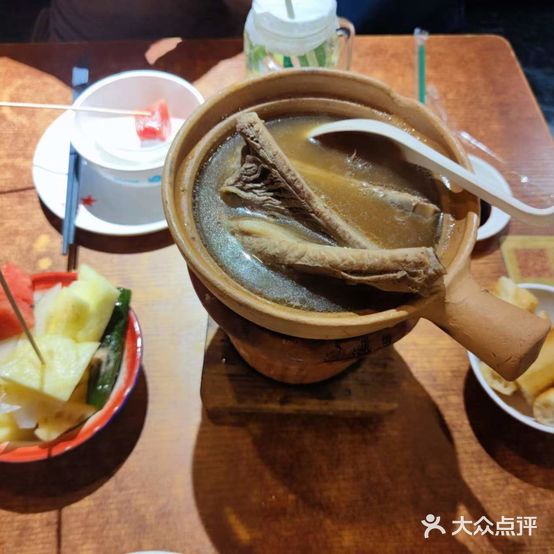 肥豚肉骨茶(文明路店)