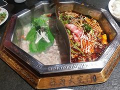 -陈府大宅门成都火锅·手切鲜肉(太原街店)