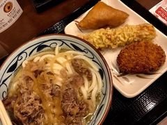 肥牛乌冬面-丸龟制面(北心斋桥店)