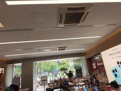 -OPPO体验店(东莞南城街道南城步行街店)