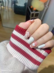 -雪奈传统美甲美睫