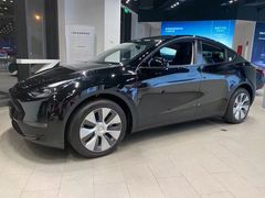 -TESLA 特斯拉(上海太古汇体验店)