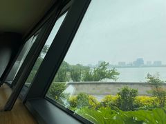 -上海滴水湖皇冠假日酒店