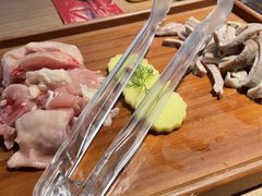 -尚尚仙·酸汤猪手·猪肚鸡火锅(华联万柳购物中心店)