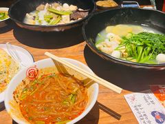 -万记麻辣烫国展总店